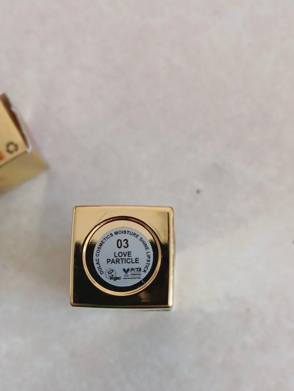 Oulac Metallic Shine Lipstick. Love Particle #03.